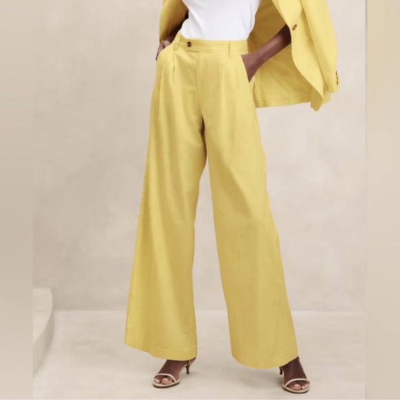Banana Republic Pants - Banana Republic Yellow Linen Blend Wide Leg Pleated Trouser Size 6P